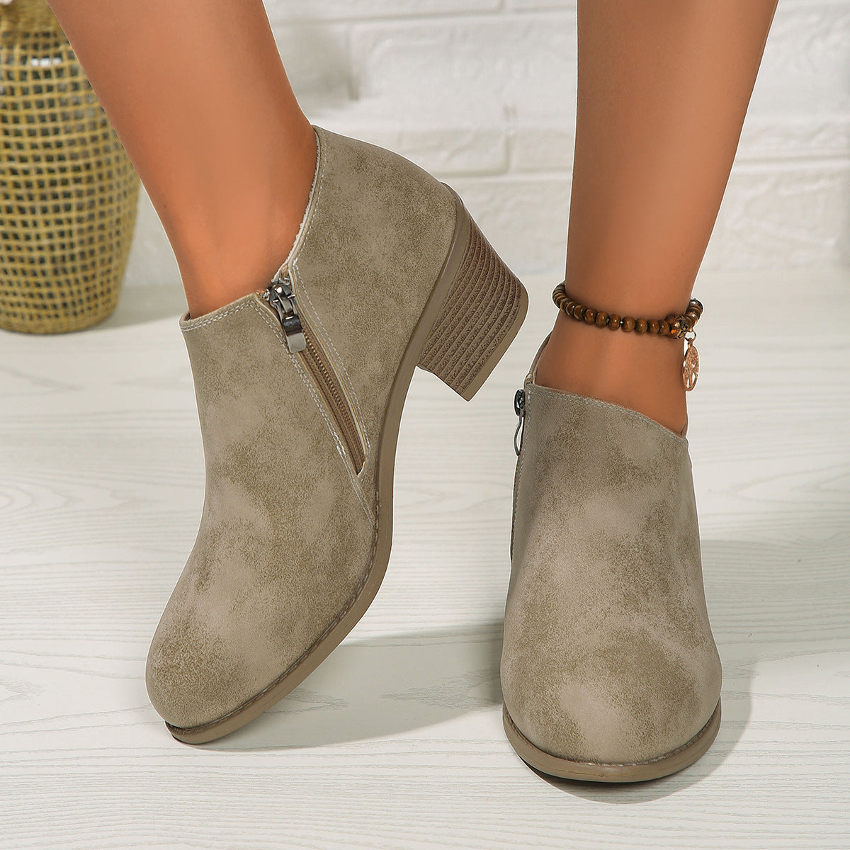 Chunky Heel Round Toe Ankle Boots With Side Zipper